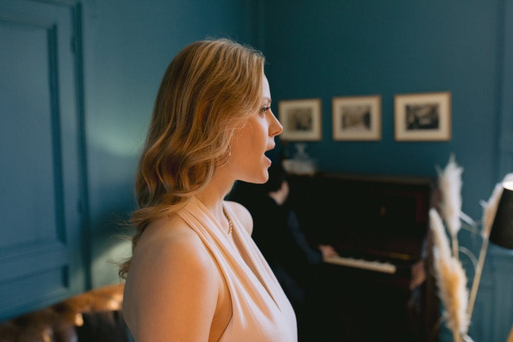 Soirée Glamour & Musique Live près de Valence – Belle Fréquence